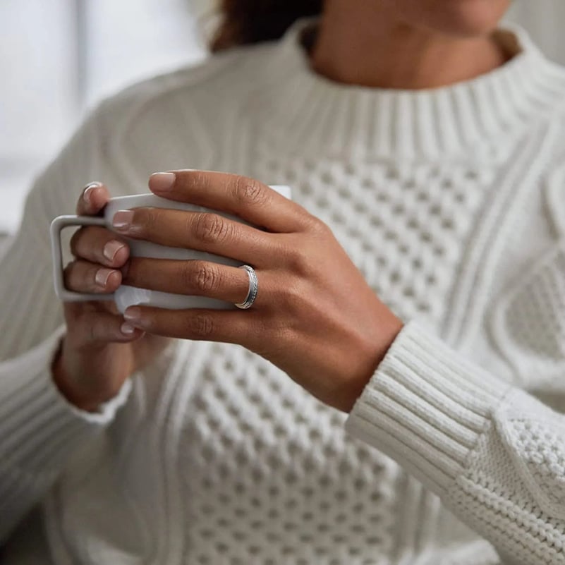 Rotating crystal anxiety relief ring — detail