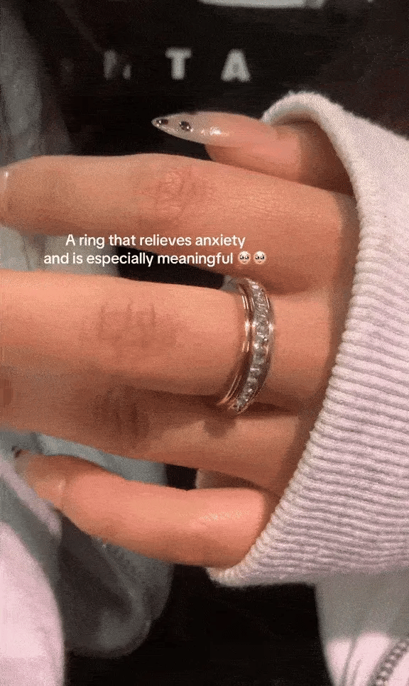 Rotating crystal ring — rotation