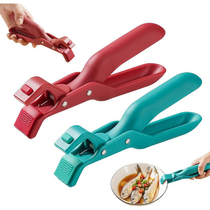 Two-piece bowl and plate gripper set: one red and one green